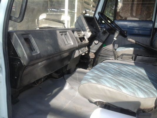 ขาย 10 ล้อ รถขยุ้ม อีซูซุ 175 แรง ขาย 10 ล้อ รถขยุ้ม อีซูซุ 175 แรง