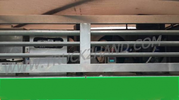 เครื่องผลิตน้ำแข็งยูนิกใหญ่(หลอดใหญ่) กำลังผลิต 500 กิโลกรัม/ต่อวัน เครื่องผลิตน้ำแข็งยูนิกใหญ่(หลอดใหญ่) กำลังผลิต 500 กิโลกรัม/ต่อวัน