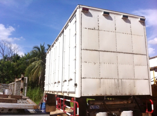 ขายตู้แห้ง 10ล้อ 10บานถอดจากhinoซีรี่500สวยๆราคาต่อรองได้