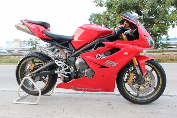 ขาย Triumph Daytona 675 ปี 2008 สรรพสามิต พร้อมทะเบียนโอนนอก ขาย Triumph Daytona 675 ปี 2008 สรรพสามิต พร้อมทะเบียนโอนนอก
