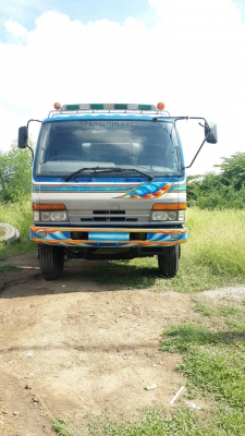 ขายด่วน  รถสิบล้อMITSUBISHI