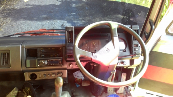 ขายรถบรรทุก 6 ล้อ ISUZU