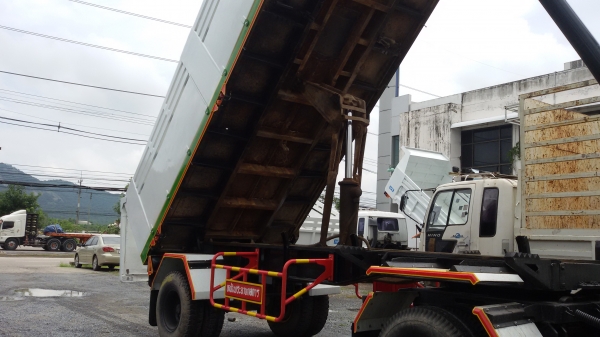 หางพ่วงดั๊ม