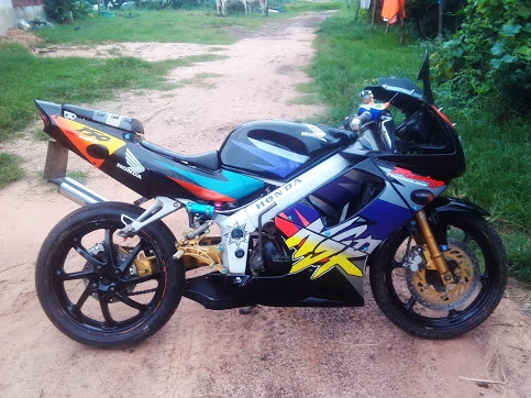 ขาย HONDA NSR เอ็นโปรอาม์ร สวยๆ ราคา 9500 บาท สนใจ 082-7351609