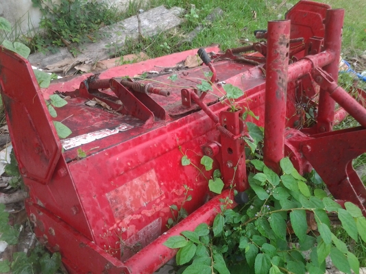 ขายตามสภาพโรต้ารีความยาว1.60ติดกับรถไถคูโบต้าลดเหลือ7500บาท ขายตามสภาพโรต้ารีความยาว1.60ติดกับรถไถคูโบต้าลดเหลือ7500บาท