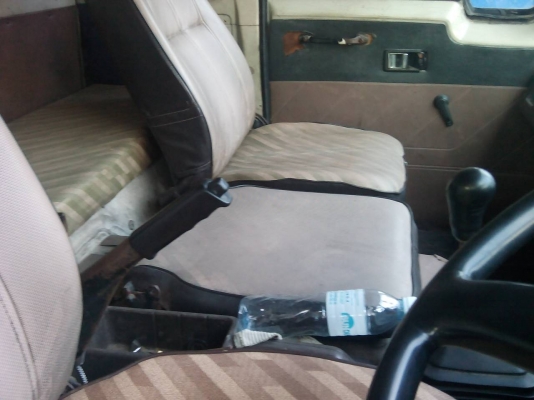 ขาย 6 ล้อเทรลเลอร์ อิซุชูร็อคกี้ 160 แรง ปี 36 รุ่น FKR11H 6BD1 ขาย 6 ล้อเทรลเลอร์ อิซุชูร็อคกี้ 160 แรง ปี 36 รุ่น FKR11H 6BD1