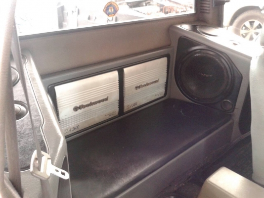 ขายมังกร95พร้อมเครื่องเสียงครับ ขายมังกร95พร้อมเครื่องเสียงครับ