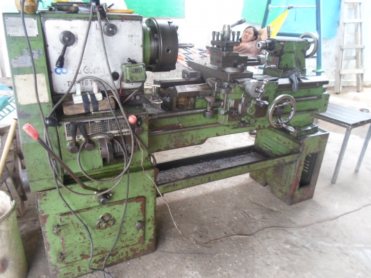 แท่นกลึง 5 ฟุต 2 เพลา เกียร์บล็อก เดินฟิต ปาดหน้าเรียบ กลึงเกลียวได้ 56,000