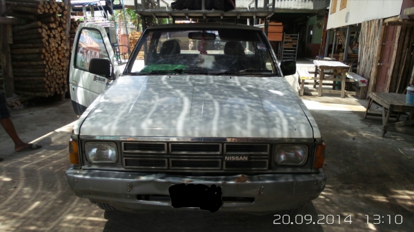 ขายรถ NISSAN เครื่อง 2700 ฝาดำ