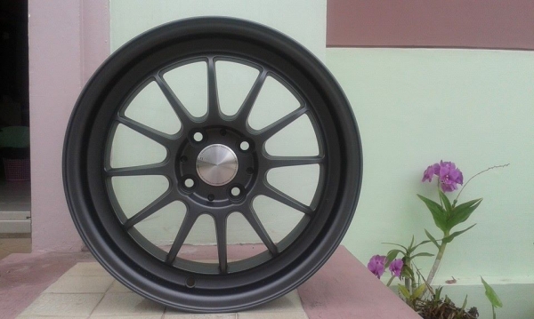 ขายล้อแม็กใหม่ racingtrek c64 15"x7" งานของ apex wheel สนใจติดต่อเล็กคลองสามครับ 081-3747940