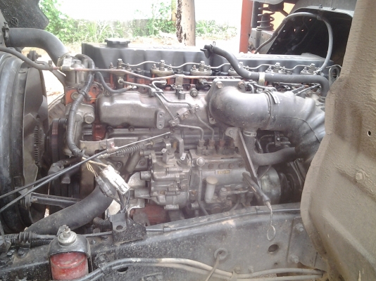 ISUZU   FRR 32L Bเครื่อง  195  6HE1    ยาว 6 เมตร   กระบะเหล็ก  แอร์เย็น