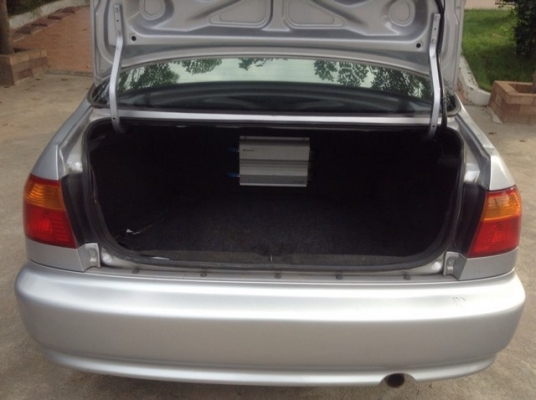 ขายรถเก๋ง 1 คันครับ