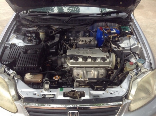 ขายรถเก๋ง 1 คันครับ