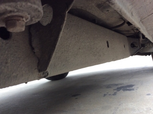 ขายบิ๊กเอ็มตอนเดียวปี88 เครื่องโตโยต้า 4S 2.0 หัวฉีด เกียร์ออโต้ ติดแก๊ส LPG เพาเวอร์  เบาะหนัง มีขาด แอร์เติมน้ำยา  ตัวถังบางเดิม สีซีด ลอนกระบะมีผุบ้าง คานหน้าเดิม ฝากระโปรงเดิม คัสซีไม่ผุ ขับได้เลยครับ