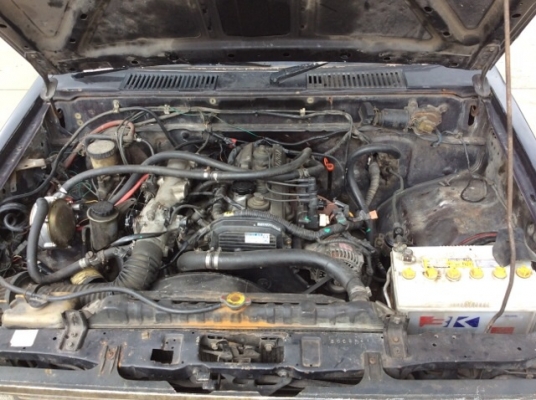 ขายบิ๊กเอ็มตอนเดียวปี88 เครื่องโตโยต้า 4S 2.0 หัวฉีด เกียร์ออโต้ ติดแก๊ส LPG เพาเวอร์  เบาะหนัง มีขาด แอร์เติมน้ำยา  ตัวถังบางเดิม สีซีด ลอนกระบะมีผุบ้าง คานหน้าเดิม ฝากระโปรงเดิม คัสซีไม่ผุ ขับได้เลยครับ