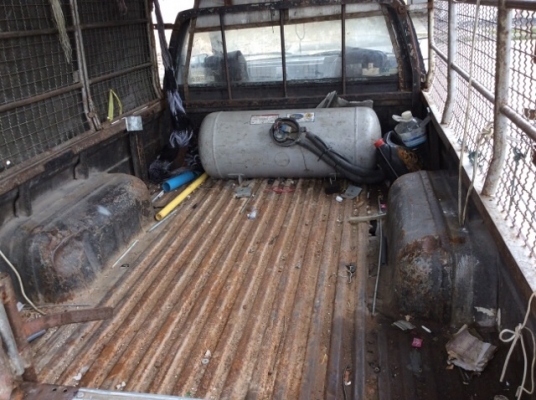 ขายบิ๊กเอ็มตอนเดียวปี88 เครื่องโตโยต้า 4S 2.0 หัวฉีด เกียร์ออโต้ ติดแก๊ส LPG เพาเวอร์  เบาะหนัง มีขาด แอร์เติมน้ำยา  ตัวถังบางเดิม สีซีด ลอนกระบะมีผุบ้าง คานหน้าเดิม ฝากระโปรงเดิม คัสซีไม่ผุ ขับได้เลยครับ