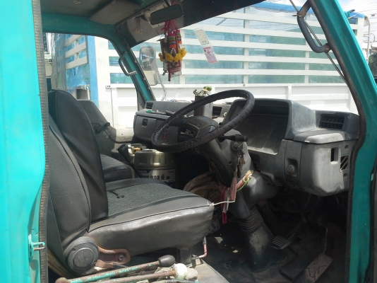 6 ล้อ ดั้ม พร้อมใช้ งานทะเบียนพร้อม 115 hp ต่อรองได้คับ