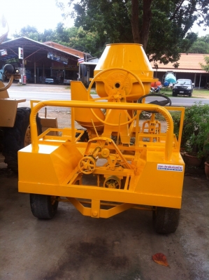 ขาย รถโม่ผสมปูน ลูกข่าง