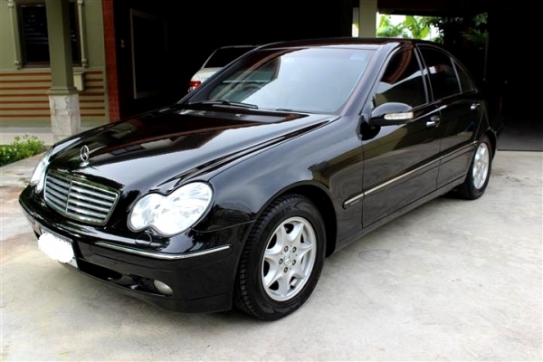 2002BENZ C180 2.0 Elegance Good condition เจ้าของขายเอง  ราคา 590,000