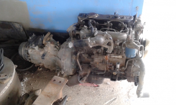เครื่องหกล้อ isuzu115(พร้อมเกีย) เครื่องหกล้อ isuzu115(พร้อมเกีย)