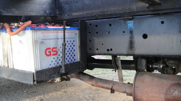 ISUZU NKR เทรลเลอร์บรรทุกแม็คโค เครื่อง4BE1(110แรง)เพาเวอร์ รถสวยมาก ดาวน์65000ผ่อน5900/48เดือน