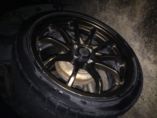 Ce28ขอบ17พร้อมยาง4รู100