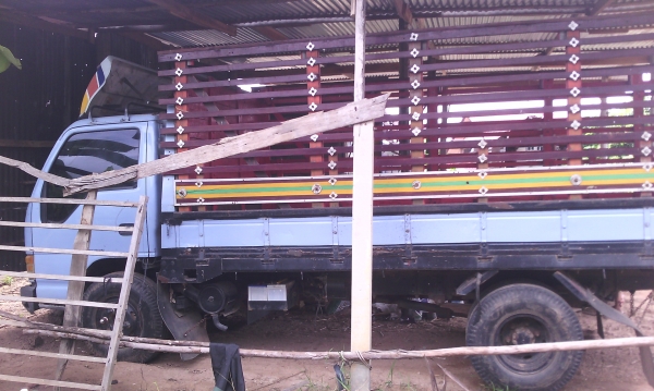 ขาย 6 ล้อ อิซูซุ NPR66LX5  เครื่อง 120 แรงหลังเอฟปี 39