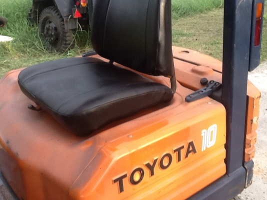 รถยกToyota รุ่น5 สภาพดีมากๆหายาก สวยจริงหาอยู่ไม่ผิดหวัง