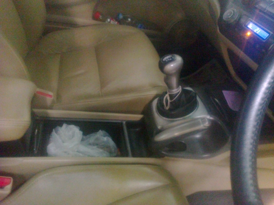 ขายดาว6000เท่านั้น ซีวิคไหม่ๆส่งไปสองแสนกว่าส่งไม่ไหวแล้วครับ