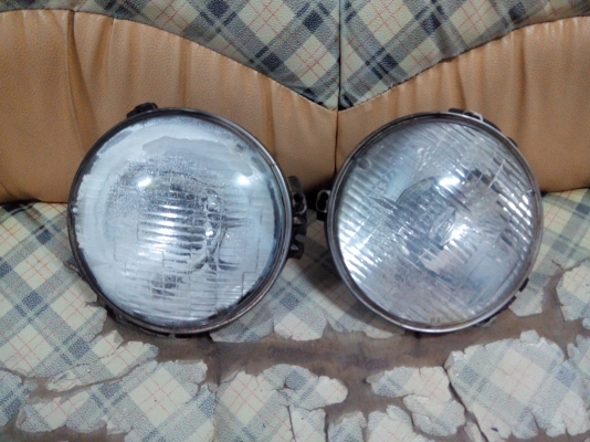 ขายไฟหน้าขายไฟหน้าดัทสัน B310 1คู่