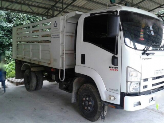 รถอีซูซุ 6 ล้อดั้ม FRR 210 แรงม้า. ปี 52 ( รถวิ่ง 1xx,xxx กม. ) สนใจติดต่อ 081 - 6079515 รถอีซูซุ 6 ล้อดั้ม FRR 210 แรงม้า. ปี 52 ( รถวิ่ง 1xx,xxx กม. ) สนใจติดต่อ 081 - 6079515