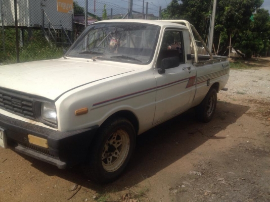 ขายมาสด้า1000ทะเบียนโอน