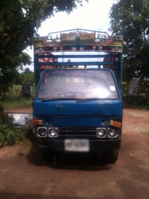 ขายรถบรรทุกหกล้อ Toyota DYNA เครื่อง 115 แรง แชสซีดี เครื่องดี ทะเบียนพร้อม ขายรถบรรทุกหกล้อ Toyota DYNA เครื่อง 115 แรง แชสซีดี เครื่องดี ทะเบียนพร้อม