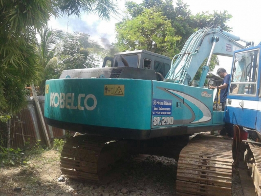 KOBELCO 200-3พร้อมไลน์หัวแย็ค