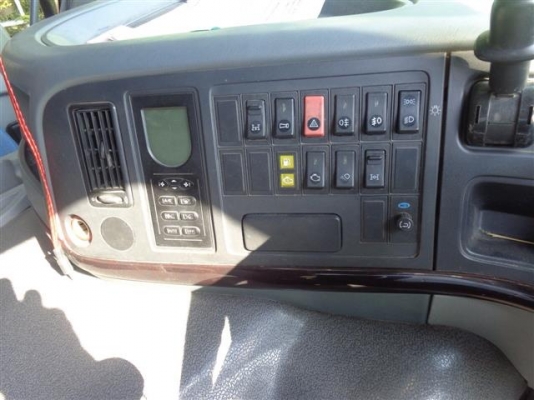 ขายหัวลากSinotruk NGV ปี2012 พร้อมใช้ ราคา 1,350,000 บาท ขายหัวลากSinotruk NGV ปี2012 พร้อมใช้ ราคา 1,350,000 บาท