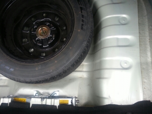 ซันนี 02 ท็อป ABS AIRBAG ออโต้ รถมือเดียว