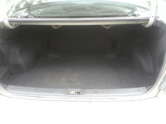 ซันนี 02 ท็อป ABS AIRBAG ออโต้ รถมือเดียว