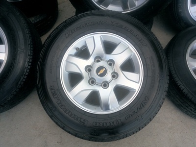 ขายล้อแม็กChevrolet trail blazerขอบ16 พร้อมยาง 4 ล้อ