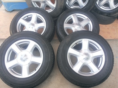 ขายล้อแม็กISUZU All New ขอบ17พร้อมยาง245/65/17 ปี12 4 ล้อ