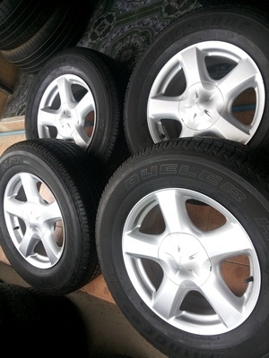 ขายล้อแม็กISUZU All New ขอบ17พร้อมยาง265/65/17 ปี11 4 ล้อ