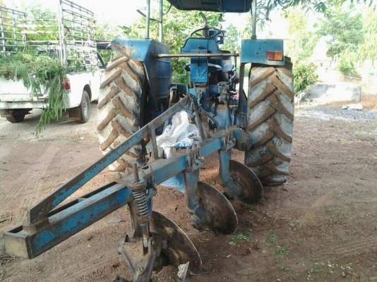ขายรถไถFORO 6600 T5 มีใบดัน มีผลานให้ เอกสารเล่ม สภาพสวยพร้อมใช้ ติดต่อได้ที่คุณ อ๊อฟ พิจิตร 086-737-9991