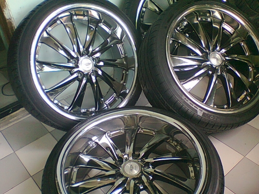 VIP NAYA 245-35-20 พร้อมยางครบชุด 4 วง