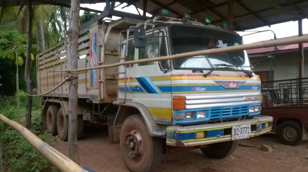 ขาย 10 ล้อ FM187LA สภาพสวย เครื่อง HO7C 180 แรงม้า คัสซีสวยจัดตลอดเส้น เกียร์เดิม สโลว์เดิม เบรคลมดัน แอร์เย็น ยางเต็ม ทะเบียนพร้อมโอนครับ ขาย 10 ล้อ FM187LA สภาพสวย เครื่อง HO7C 180 แรงม้า คัสซีสวยจัดตลอดเส้น เกียร์เดิม สโลว์เดิม เบรคลมดัน แอร์เย็น ยางเต็ม ทะเบียนพร้อมโอนครับ