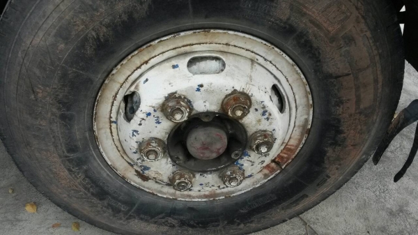 ขายรถฮีโน่ HO7D 195แรง เจ้าของร้อนเงินอยากขายครับ เครื่องดีมากแน่นๆติดง่าย แซสซีไม่ผุสวยทั้งเส้น รถดีครับรับประกันทะเบียนพร้อม ขายถูก 490000 บาทเท่านั้น