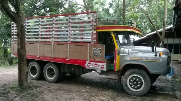 ขายรถสวยครับเผื่อมีใครสู้ราคา 10 ล้อหัวยาวเพลาเดียว เครื่อง 6BF1 185 แรงม้า คัสซีสวยจัด นอกนั้นเดิมทุกอย่าง ทะเบียนเต็มพร้อมโอน ขายรถสวยครับเผื่อมีใครสู้ราคา 10 ล้อหัวยาวเพลาเดียว เครื่อง 6BF1 185 แรงม้า คัสซีสวยจัด นอกนั้นเดิมทุกอย่าง ทะเบียนเต็มพร้อมโอน