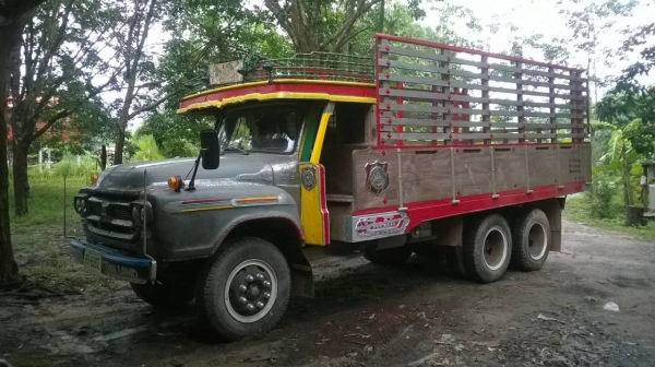 ขายรถสวยครับเผื่อมีใครสู้ราคา 10 ล้อหัวยาวเพลาเดียว เครื่อง 6BF1 185 แรงม้า คัสซีสวยจัด นอกนั้นเดิมทุกอย่าง ทะเบียนเต็มพร้อมโอน