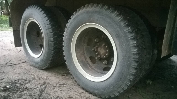 ขายรถสวยครับเผื่อมีใครสู้ราคา 10 ล้อหัวยาวเพลาเดียว เครื่อง 6BF1 185 แรงม้า คัสซีสวยจัด นอกนั้นเดิมทุกอย่าง ทะเบียนเต็มพร้อมโอน ขายรถสวยครับเผื่อมีใครสู้ราคา 10 ล้อหัวยาวเพลาเดียว เครื่อง 6BF1 185 แรงม้า คัสซีสวยจัด นอกนั้นเดิมทุกอย่าง ทะเบียนเต็มพร้อมโอน