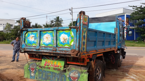 ขายดาวน์หกล้อDeca210FRRสภาพสวยสุดโทร0843923995