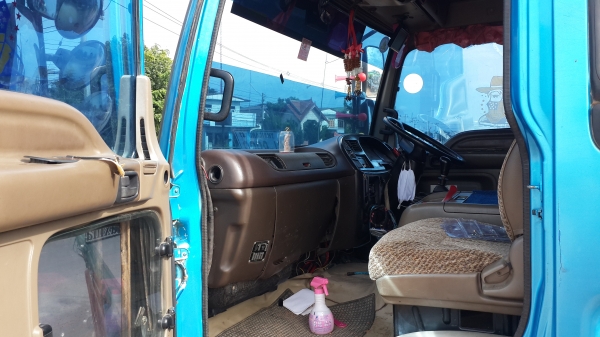 ขายดาวน์หกล้อDeca210FRRสภาพสวยสุดโทร0843923995