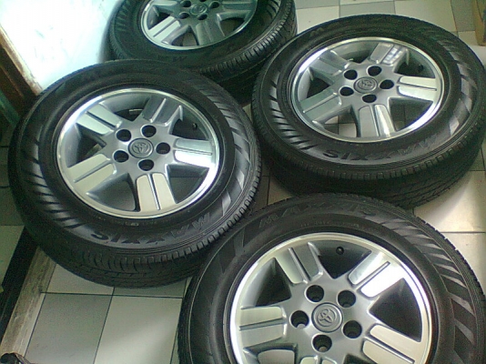 แม็กซ์ VIGO พร้อมยางสภาพป้ายแดง